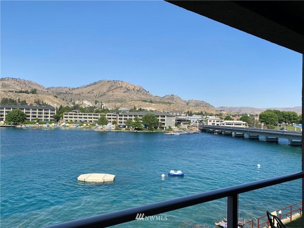 Grandview Lake Chelan- Waterfront View, Pool, Hot Tub, Golf, 1 Min To Downtown Exterior foto